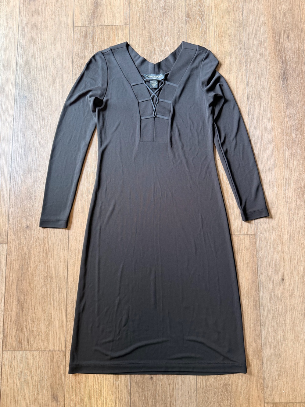 Banana Republic Black Long-Sleeve Lace-Up Neck Sheath Dress